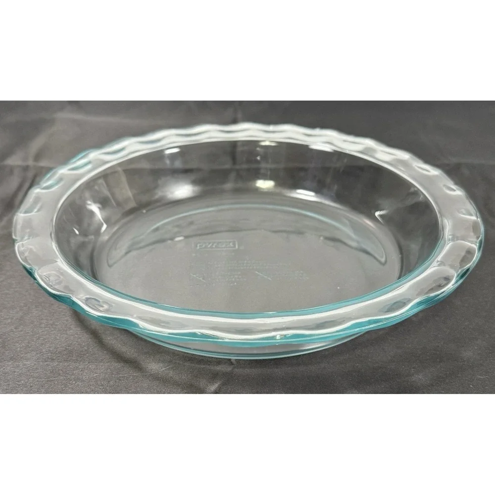 Pyrex Pie Plate Dish 9.5 Inch Clear Glass Scalloped Rim C209 Fluted Baking Pan